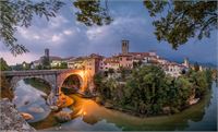  &copy; istock