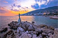  &copy; istock